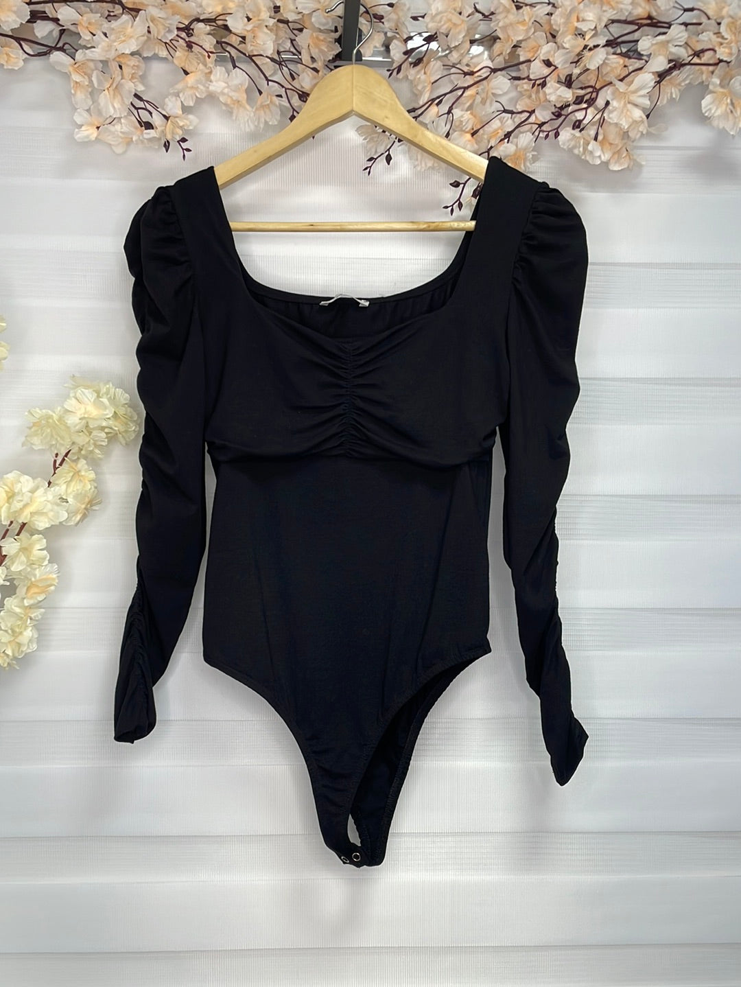 Body cuello fruncido